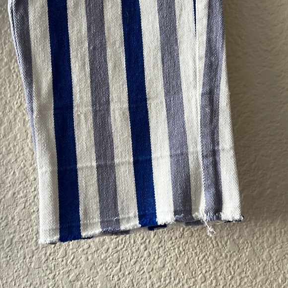 Madewell Tapered Pants in Stripe - Picture 6 of 7